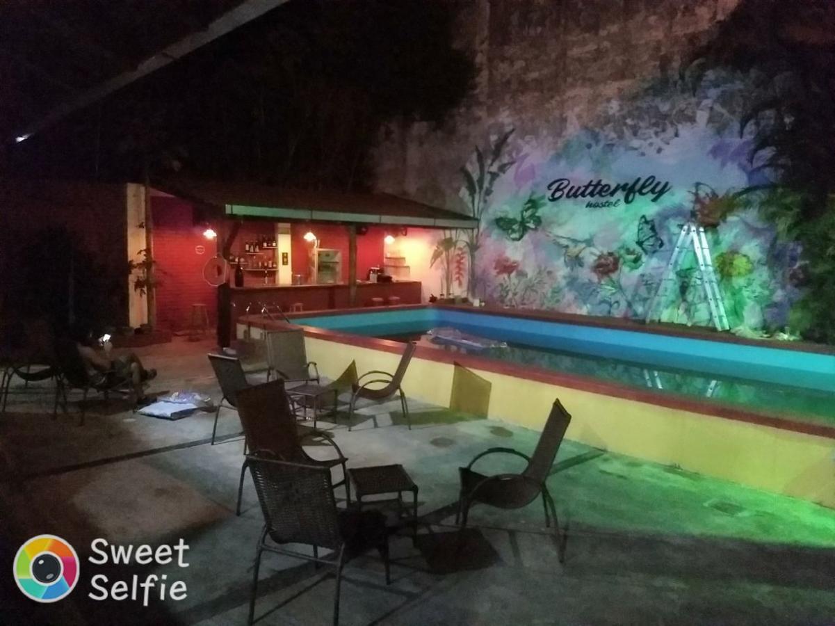 Butterfly Hostel Puerto Iguazú Exterior foto