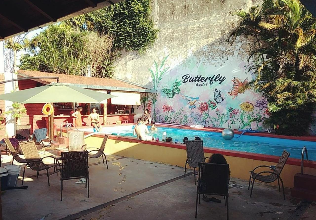 Butterfly Hostel Puerto Iguazú Exterior foto
